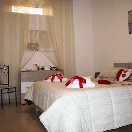 La Dolce Notte Villa Triggiano Exterior foto